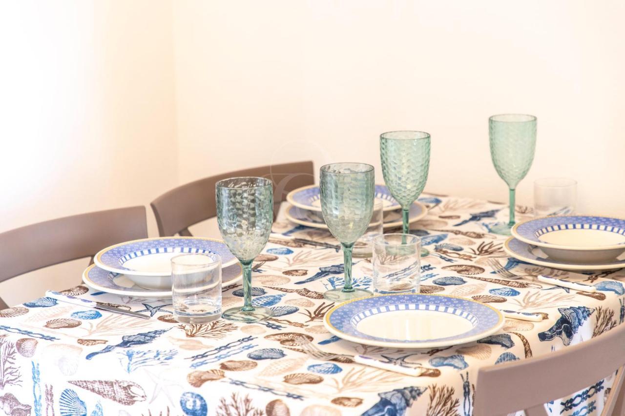 Apartamento Il Gabbiano Castelsardo Exterior foto