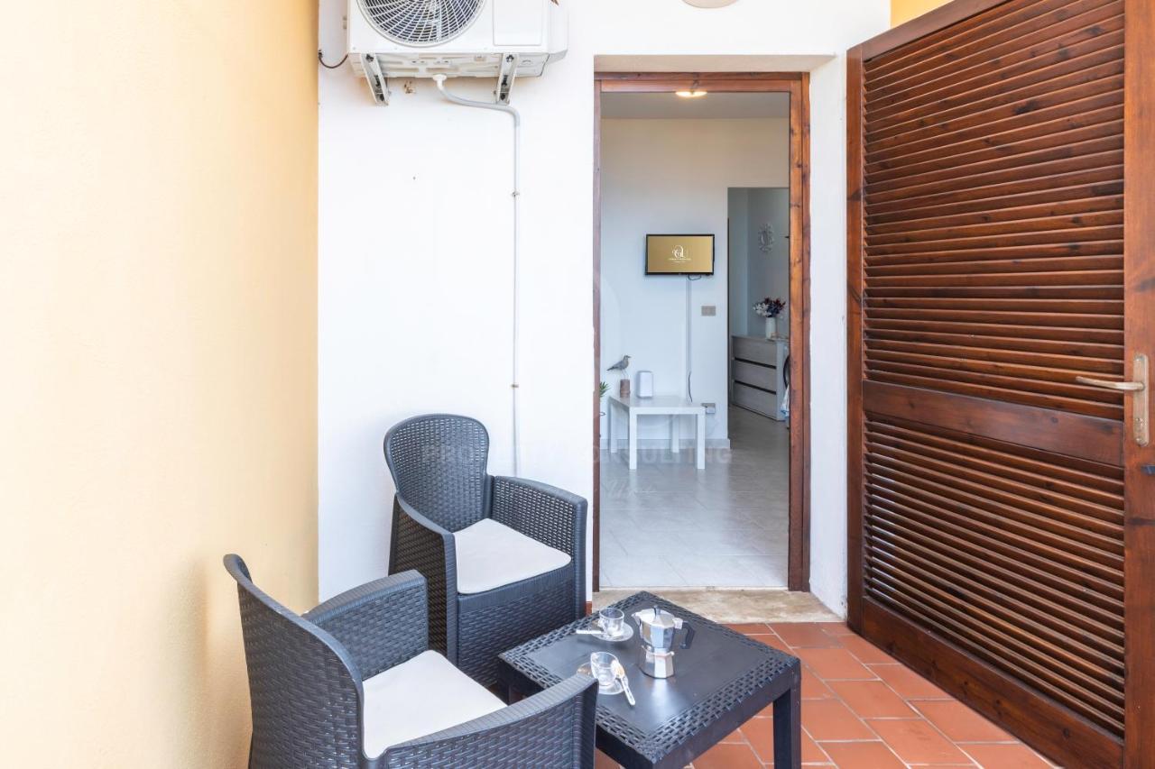 Apartamento Il Gabbiano Castelsardo Exterior foto